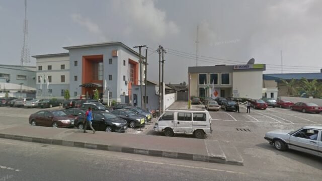 thumbnailpanoidYjKnCVXU3jXCi1m1m1O2sgcb_clientsearch.gws-prod.gpsw800h500yaw20.823774pitch0thumbfov100.jpeg