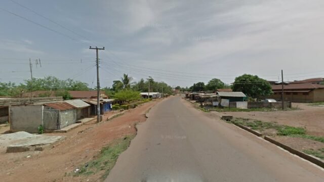 thumbnailpanoidZ-2cqntgR95rrGNo10uaygcb_clientsearch.gws-prod.gpsw800h500yaw186.204pitch0thumbfov100.jpeg
