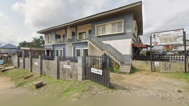 thumbnailpanoidZKuRmalD2WWVbH9bal8w9Qcb_clientsearch.gws-prod.gpsw800h500yaw2.3194792pitch0thumbfov100-1.jpeg