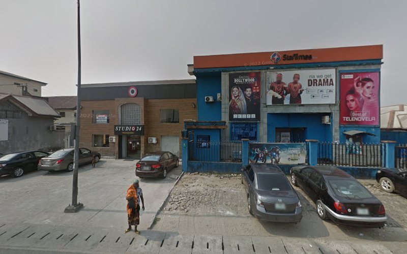 thumbnailpanoidaqyxFBkE1OGJM0JodXxc-wcb_clientsearch.gws-prod.gpsw800h500yaw205.8405pitch0thumbfov100.jpeg