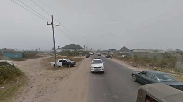 thumbnailpanoidcainSW1i_LTe2QaZ3lCgywcb_clientsearch.gws-prod.gpsw800h500yaw190.45671pitch0thumbfov100.jpeg