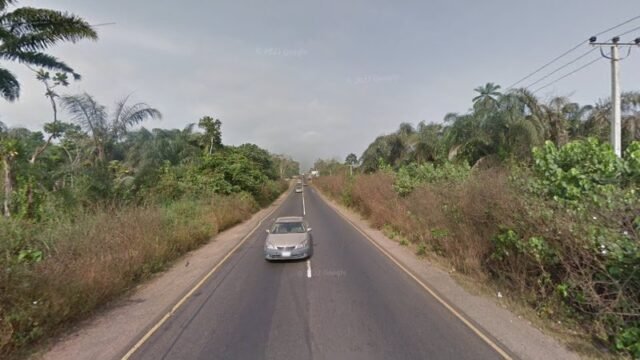 thumbnailpanoiddOZogKV4zKUKvzHLBFYZzQcb_clientsearch.gws-prod.gpsw800h500yaw297.6613pitch0thumbfov100-1.jpeg