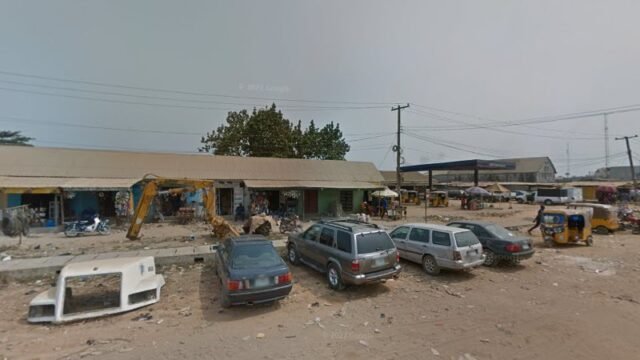 thumbnailpanoiddkexkC0BNu2eUIicdHWK4gcb_clientsearch.gws-prod.gpsw800h500yaw157.08658pitch0thumbfov100.jpeg