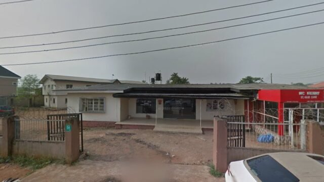 thumbnailpanoideTps_2APP_7j_4JkdO8t7wcb_clientsearch.gws-prod.gpsw800h500yaw207.72015pitch0thumbfov100.jpeg