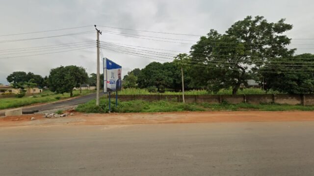 thumbnailpanoideyXFO25yLyaJ84GCL5rM7Acb_clientsearch.gws-prod.gpsw800h500yaw206.33575pitch0thumbfov100.jpeg