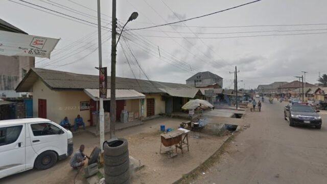 thumbnailpanoidfCVW4fOPQ9rghSrGTKFxlQcb_clientsearch.gws-prod.gpsw800h500yaw124.03395pitch0thumbfov100.jpeg