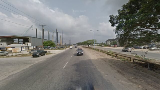 thumbnailpanoidgETcGKwgvnxGysk3K1hkUwcb_clientsearch.gws-prod.gpsw800h500yaw17.568256pitch0thumbfov100-1.jpeg