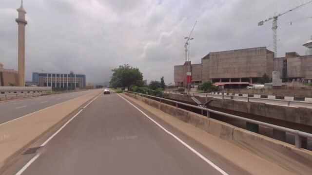 thumbnailpanoidhmHcvyX1Vf-yEg-3kIUQ6Acb_clientsearch.gws-prod.gpsw800h500yaw77.6451pitch0thumbfov100.jpeg