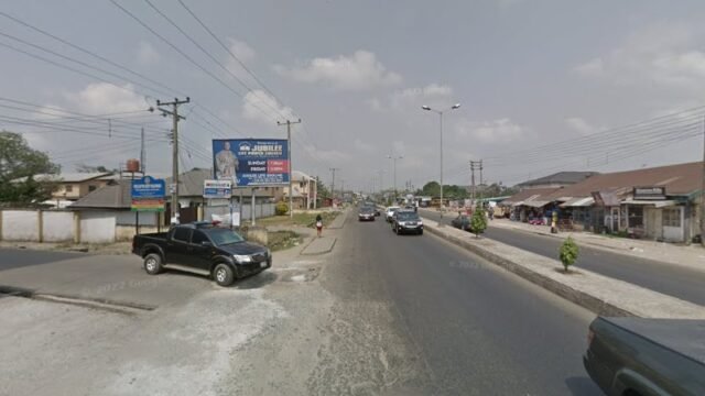 thumbnailpanoidhveri6MDpa1YitA4JP2XBgcb_clientsearch.gws-prod.gpsw800h500yaw300.84235pitch0thumbfov100-2.jpeg