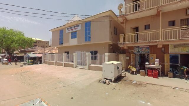 thumbnailpanoidiag3D52jL14jec6sKz-dpgcb_clientsearch.gws-prod.gpsw800h500yaw145.81447pitch0thumbfov100.jpeg