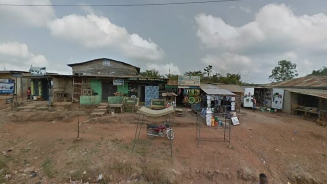 thumbnailpanoidiknZVFHcVUpJcMtk-xeGgwcb_clientsearch.gws-prod.gpsw800h500yaw357.38055pitch0thumbfov100.jpeg