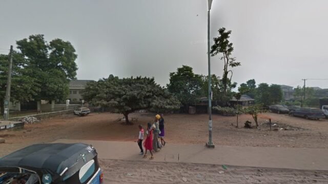 thumbnailpanoidjl4DW4LFLPjMH-f-rP107Qcb_clientsearch.gws-prod.gpsw800h500yaw68.04608pitch0thumbfov100.jpeg