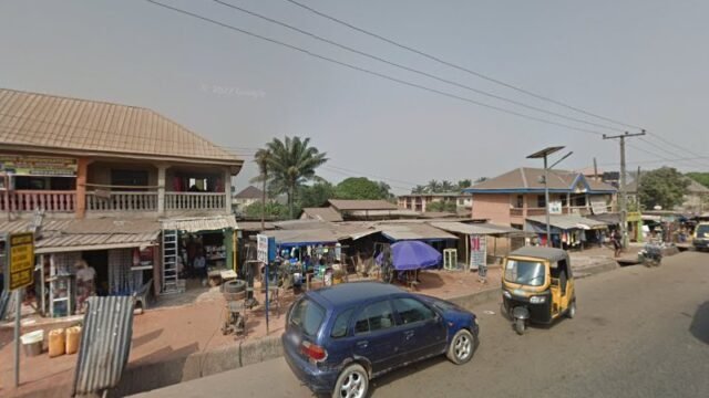 thumbnailpanoidjognyzR_wjBZj7vp1ncOdQcb_clientsearch.gws-prod.gpsw800h500yaw27.008215pitch0thumbfov100.jpeg