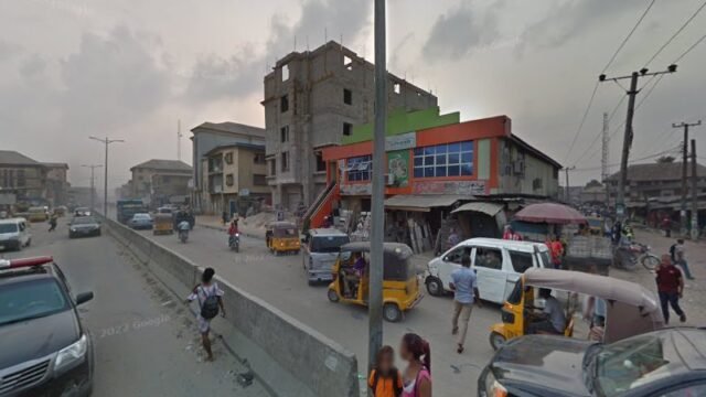 thumbnailpanoidjuhAfVuieEvvo3lv27J4Gwcb_clientsearch.gws-prod.gpsw800h500yaw108.092285pitch0thumbfov100.jpeg