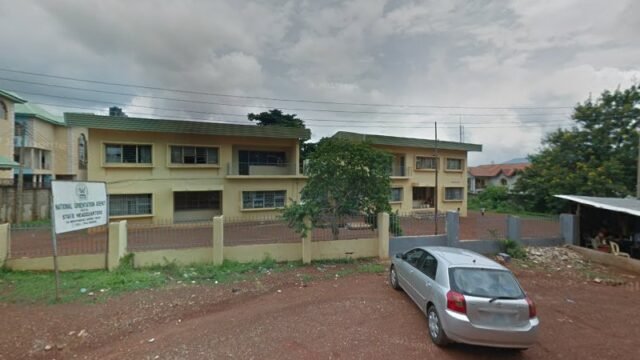 thumbnailpanoidk9N_PYI-gvZb_DZw3h5V6Qcb_clientsearch.gws-prod.gpsw800h500yaw239.08997pitch0thumbfov100-1.jpeg