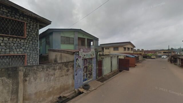 thumbnailpanoidlF3Hd8EuWFin66Qw6w4Txwcb_clientsearch.gws-prod.gpsw800h500yaw238.72095pitch0thumbfov100.jpeg