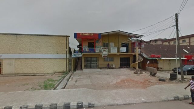 thumbnailpanoidlJL_kQzrw1K5ALkXbVlC9Qcb_clientsearch.gws-prod.gpsw800h500yaw309.18036pitch0thumbfov100.jpeg