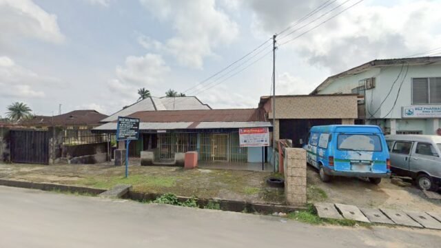 thumbnailpanoidlUt1LCrRhVKGoExsLrajZwcb_clientsearch.gws-prod.gpsw800h500yaw223.44804pitch0thumbfov100.jpeg