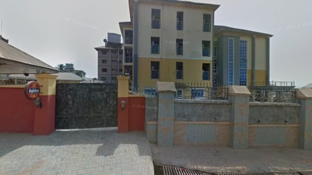 thumbnailpanoidlv8ntwReWZ1MXA-VdYmvdgcb_clientsearch.gws-prod.gpsw800h500yaw134.06905pitch0thumbfov100-16.jpeg