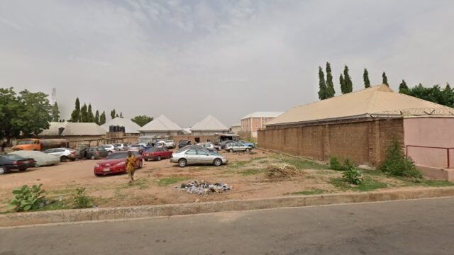 Alhaji Nasiru auto repair workshop