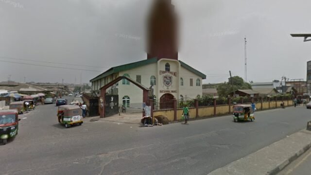 thumbnailpanoidnCpFOplib63PvCRU_CDZpwcb_clientsearch.gws-prod.gpsw800h500yaw144.23898pitch0thumbfov100.jpeg
