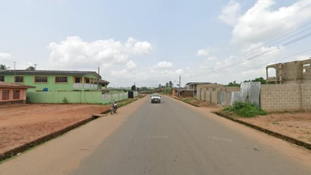 thumbnailpanoidnHegA8p9lLKsnTDxx7jsMAcb_clientsearch.gws-prod.gpsw800h500yaw177.98595pitch0thumbfov100.jpeg