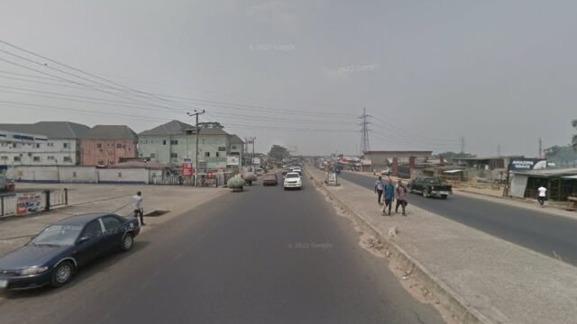 thumbnailpanoidoYXSpK4g_2KTTilt07j_NAcb_clientsearch.gws-prod.gpsw800h500yaw262.82507pitch0thumbfov100.jpeg