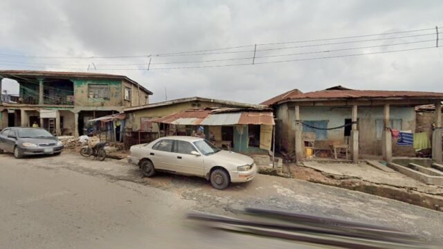 thumbnailpanoidpMjaz5atZ_xvJ-AjiAwesgcb_clientsearch.gws-prod.gpsw800h500yaw329.7983pitch0thumbfov100.jpeg