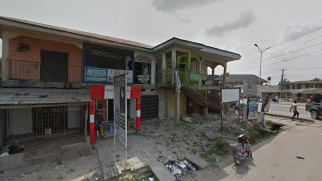 thumbnailpanoidqc6jXhJS7fcuOjqiAFZp3gcb_clientsearch.gws-prod.gpsw800h500yaw132.63162pitch0thumbfov100.jpeg