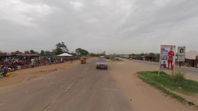 thumbnailpanoidrA6Ht7CI74mrFtexPze-wAcb_clientsearch.gws-prod.gpsw800h500yaw104.6044pitch0thumbfov100.jpeg