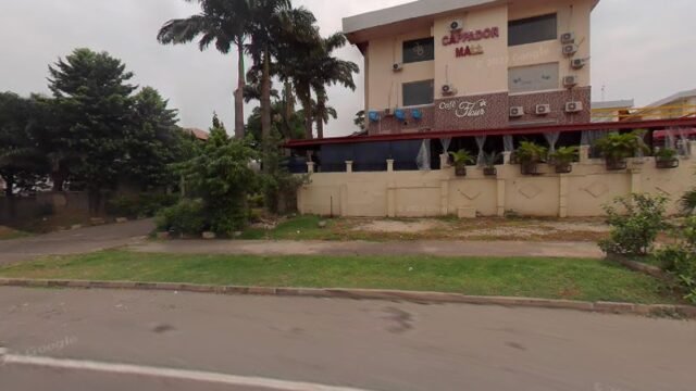 thumbnailpanoidrhtkgYd5obnLxq7atQCO7Qcb_clientsearch.gws-prod.gpsw800h500yaw318.42877pitch0thumbfov100.jpeg