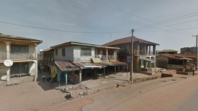 thumbnailpanoidsCVYFJcerLes3ZpMx_jWawcb_clientsearch.gws-prod.gpsw800h500yaw341.69568pitch0thumbfov100.jpeg