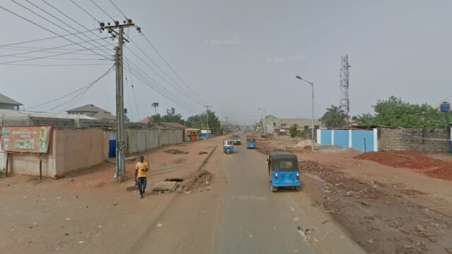 thumbnailpanoidsb_8Uha1gZVaoamxsjhGmwcb_clientsearch.gws-prod.gpsw800h500yaw275.96167pitch0thumbfov100.jpeg
