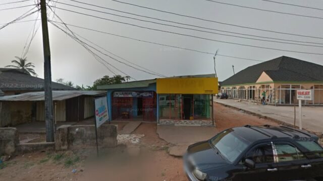 thumbnailpanoidsvuOIVPCwXGntsM8TlF6fQcb_clientsearch.gws-prod.gpsw800h500yaw297.50693pitch0thumbfov100.jpeg