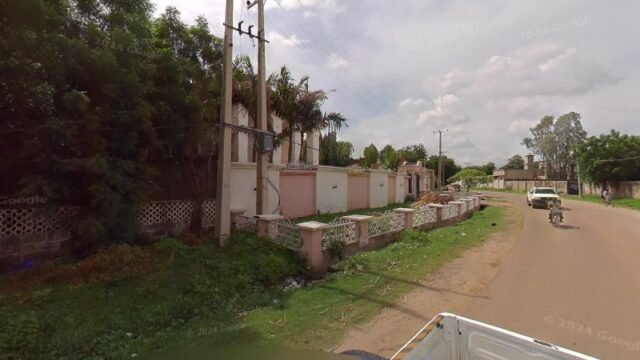 thumbnailpanoidtcSxJsiFhlS-1ZDmRiBX2Acb_clientsearch.gws-prod.gpsw800h500yaw339.35416pitch0thumbfov100.jpeg