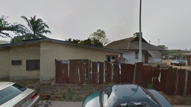 thumbnailpanoidv3DU4OoTwAQjyu49AS_XTwcb_clientsearch.gws-prod.gpsw800h500yaw135.10664pitch0thumbfov100.jpeg