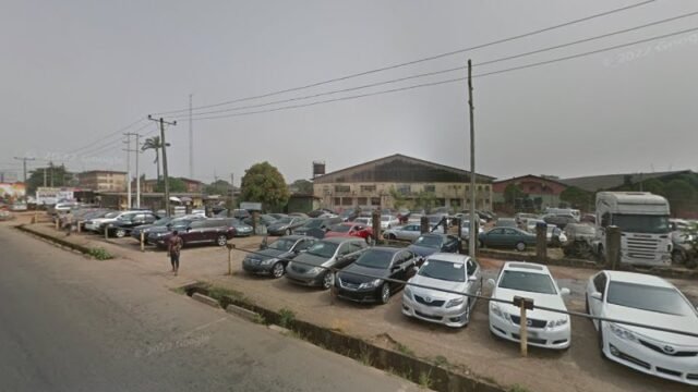 thumbnailpanoidvf9THgGbO6lTDDjnhFRCdwcb_clientsearch.gws-prod.gpsw800h500yaw48.81542pitch0thumbfov100.jpeg