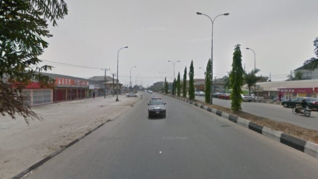 thumbnailpanoidw4Kj70QSanVj27pCUU3MrQcb_clientsearch.gws-prod.gpsw800h500yaw131.4635pitch0thumbfov100.jpeg