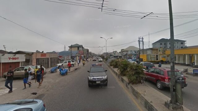 thumbnailpanoidwMUeePitAWAnbxZJwhS1IQcb_clientsearch.gws-prod.gpsw800h500yaw121.71746pitch0thumbfov100.jpeg