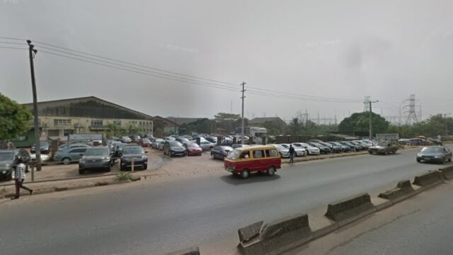 thumbnailpanoidxMsC2nk4Xyom64bFxeS5Lgcb_clientsearch.gws-prod.gpsw800h500yaw112.70939pitch0thumbfov100.jpeg