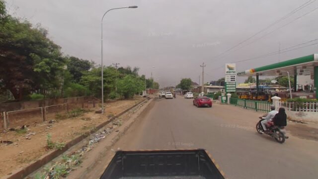 thumbnailpanoidxsd3RI4huICBwWXaJbzlEgcb_clientsearch.gws-prod.gpsw800h500yaw252.8833pitch0thumbfov100.jpeg