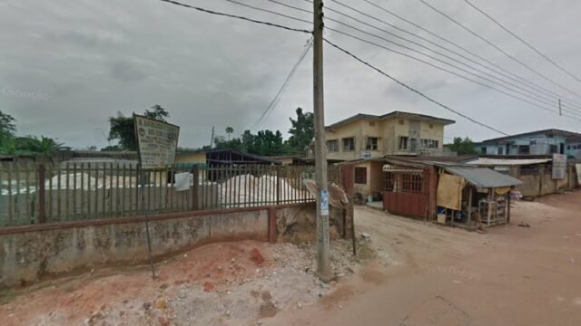 thumbnailpanoidydw7P9YsCX47zj-5Y4aOrAcb_clientsearch.gws-prod.gpsw800h500yaw344.43057pitch0thumbfov100.jpeg