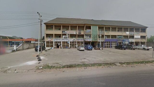thumbnailpanoidzfYHxXCFgL_knXcGpXx_wQcb_clientsearch.gws-prod.gpsw800h500yaw354.3597pitch0thumbfov100.jpeg